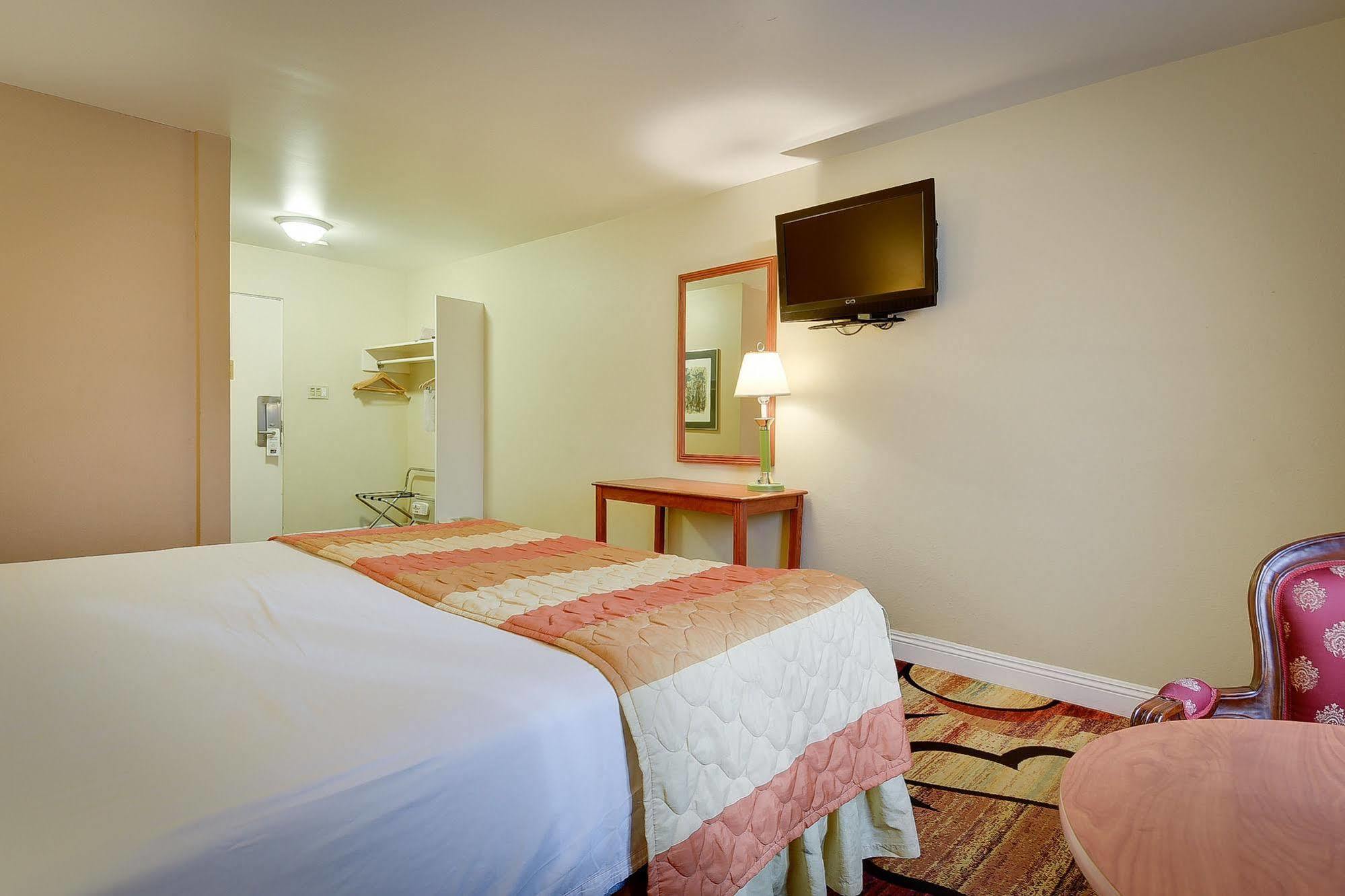 Vagabond Inn Long Beach Ngoại thất bức ảnh